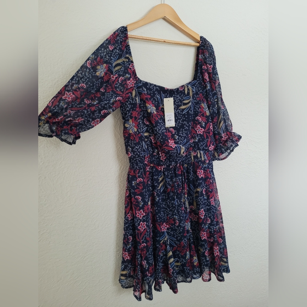 Trixi (Francesca's) Floral Dress Size Medium